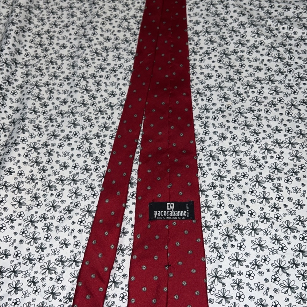 Paco Rabanne Red Silk Tie - Picture 2 of 3